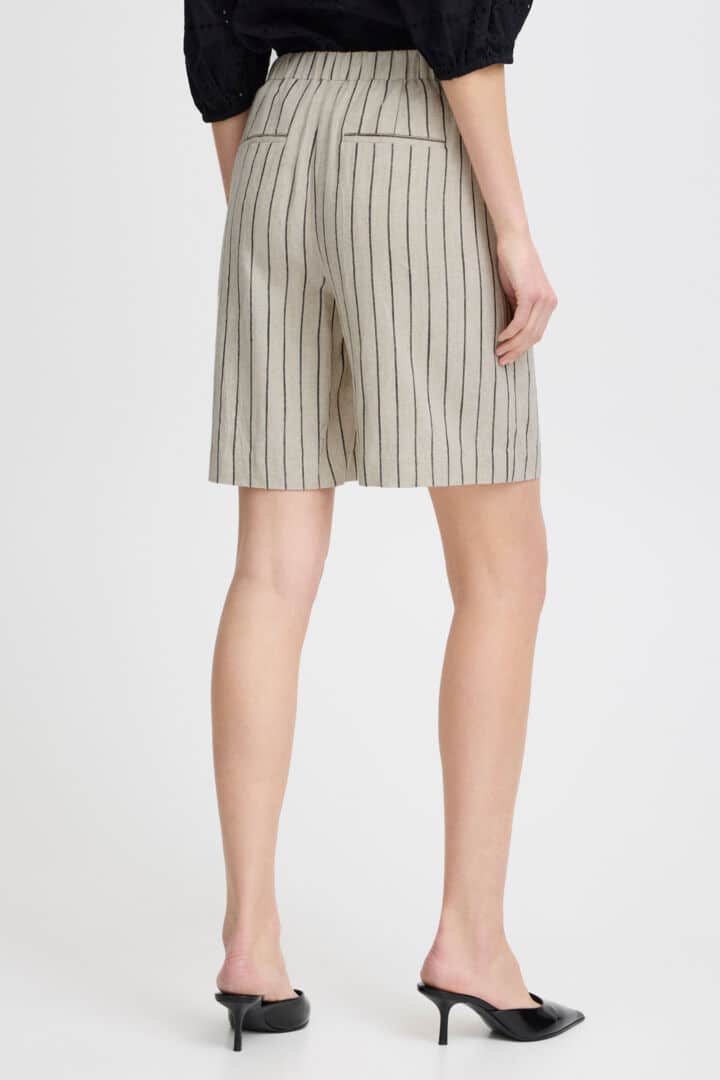 Johanna  Woven Short, Linen Black Stripe image 4