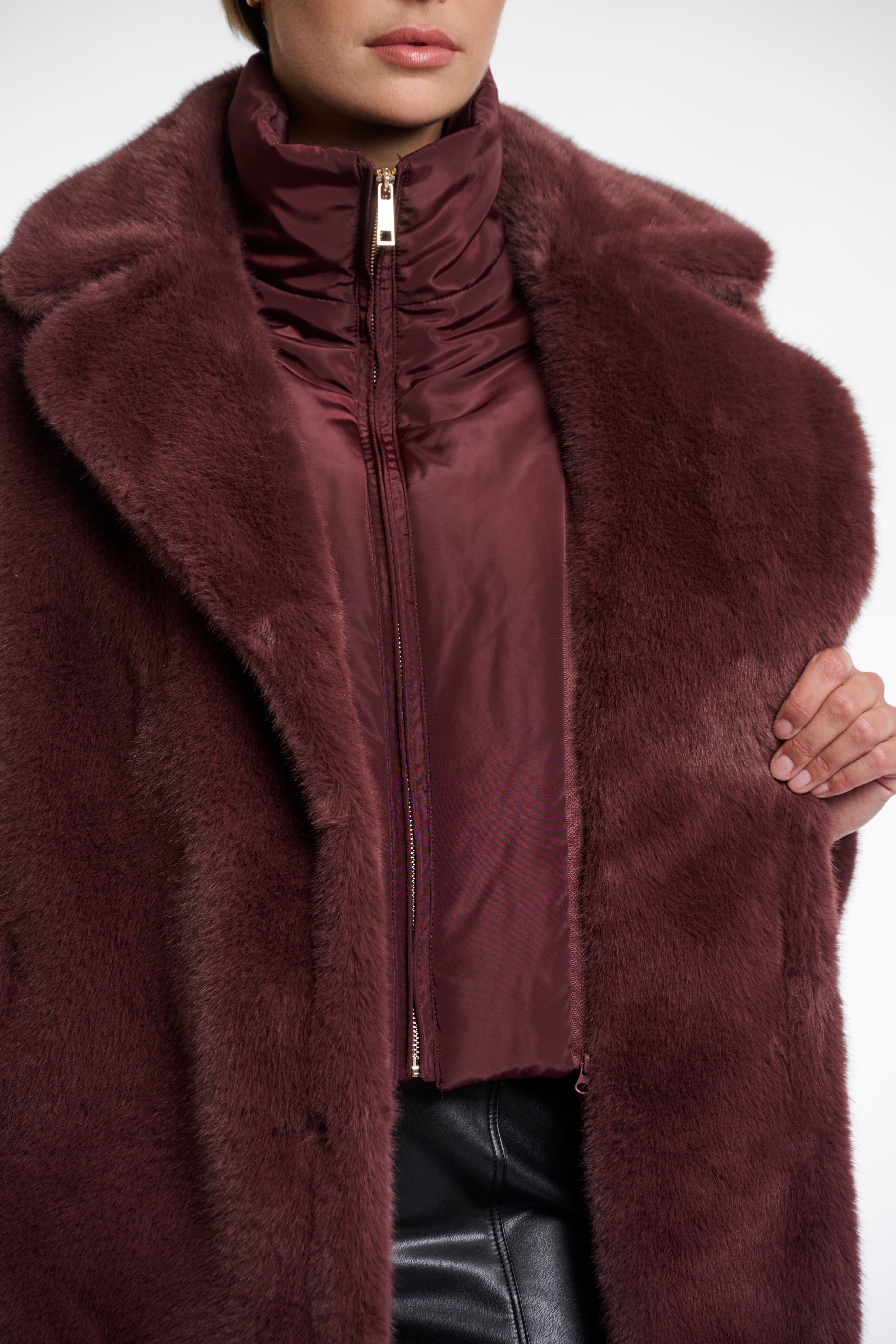 Geesje Faux Fur Coat with Detachable Collar, Chocolate Bean image 2