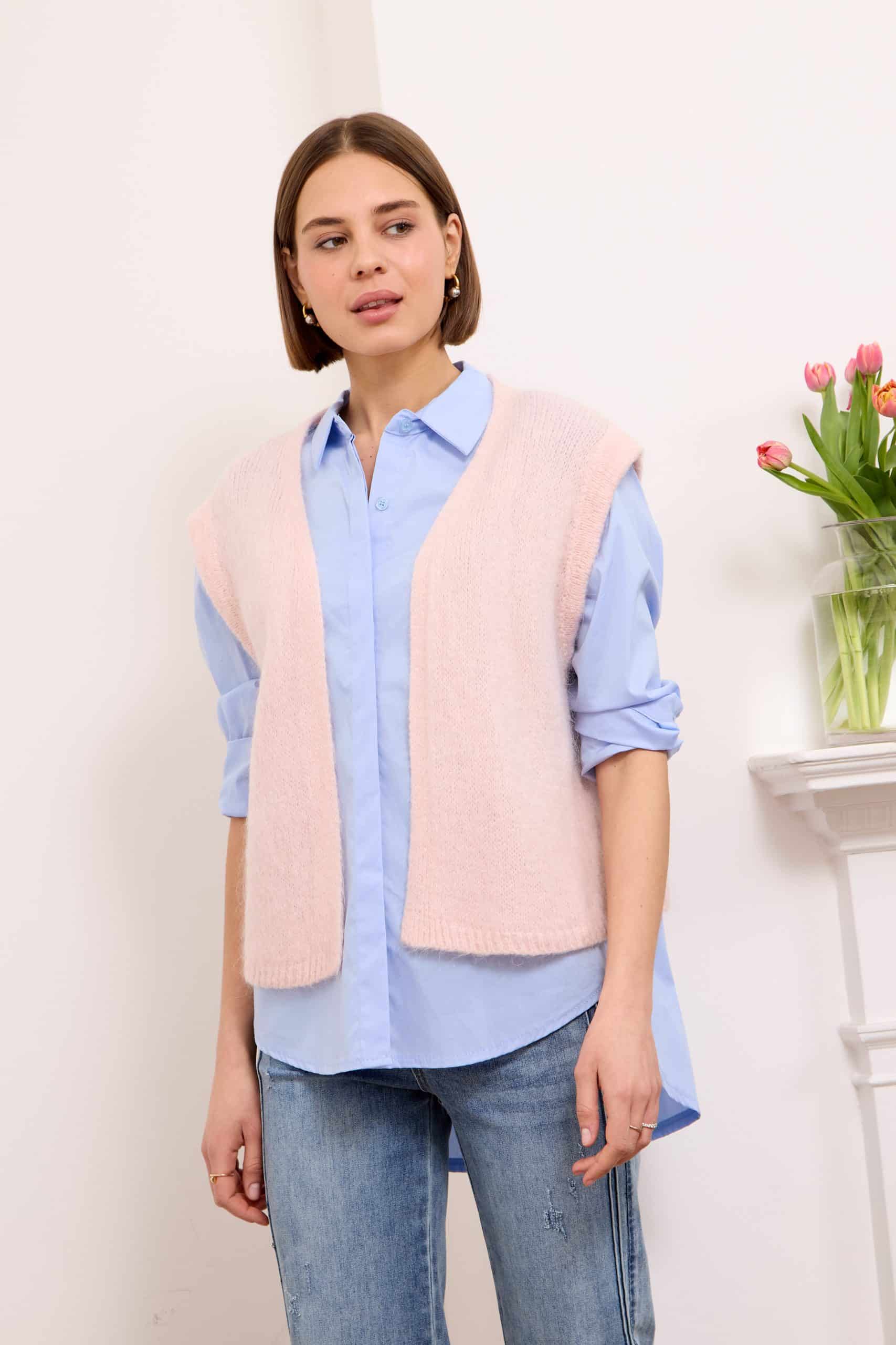 Lora Knitted Vest, Pale Pink image 0
