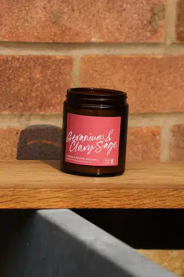 Geranium & Clary Sage, Beeswax & Rapeseed Candle - 120ml image 0