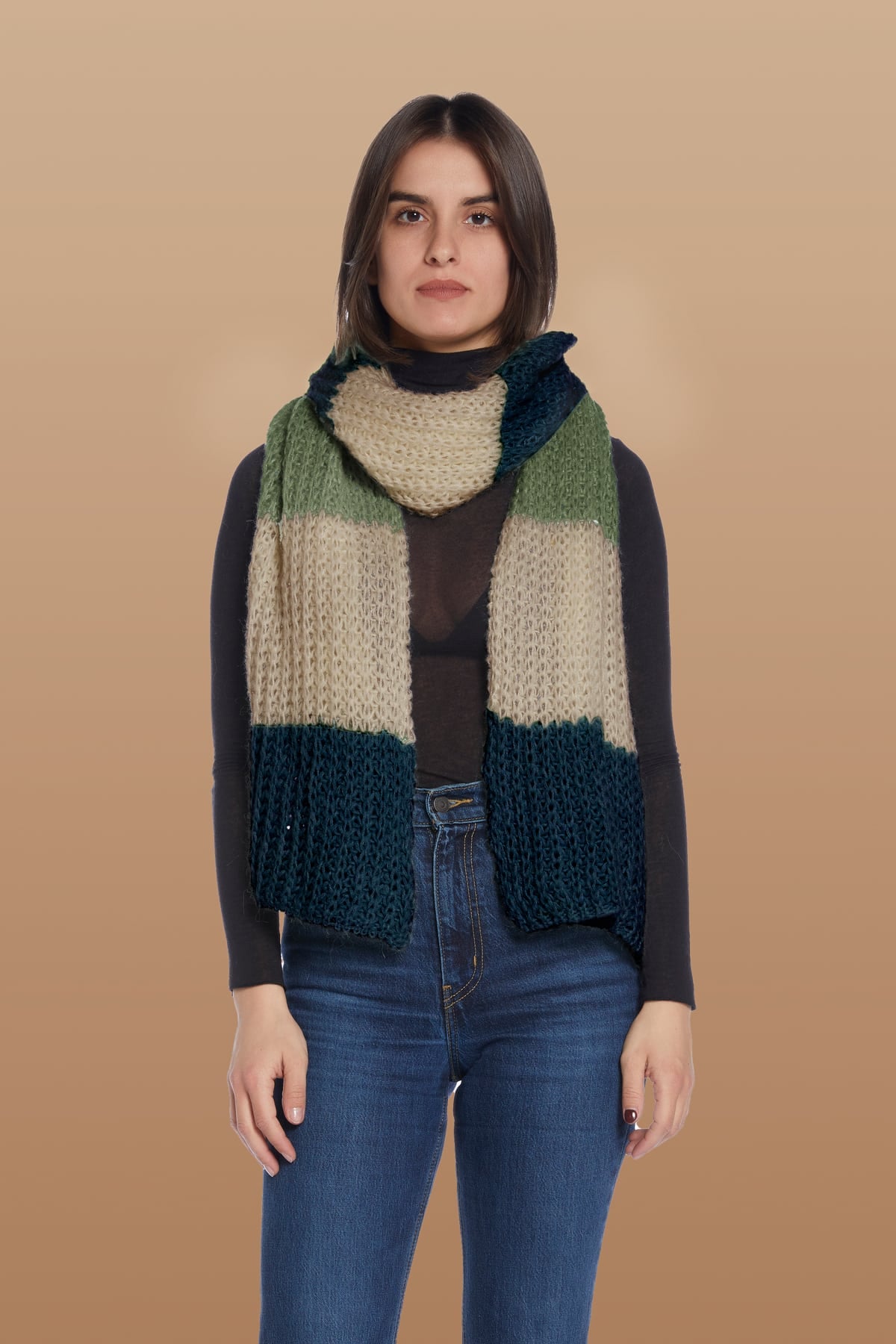 Mia Scarf, Multi-coloured image 1