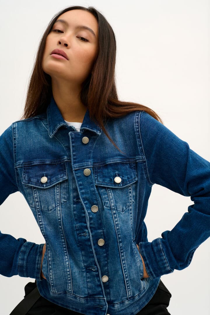 Denim Jacket, Medium Blue wash image 2