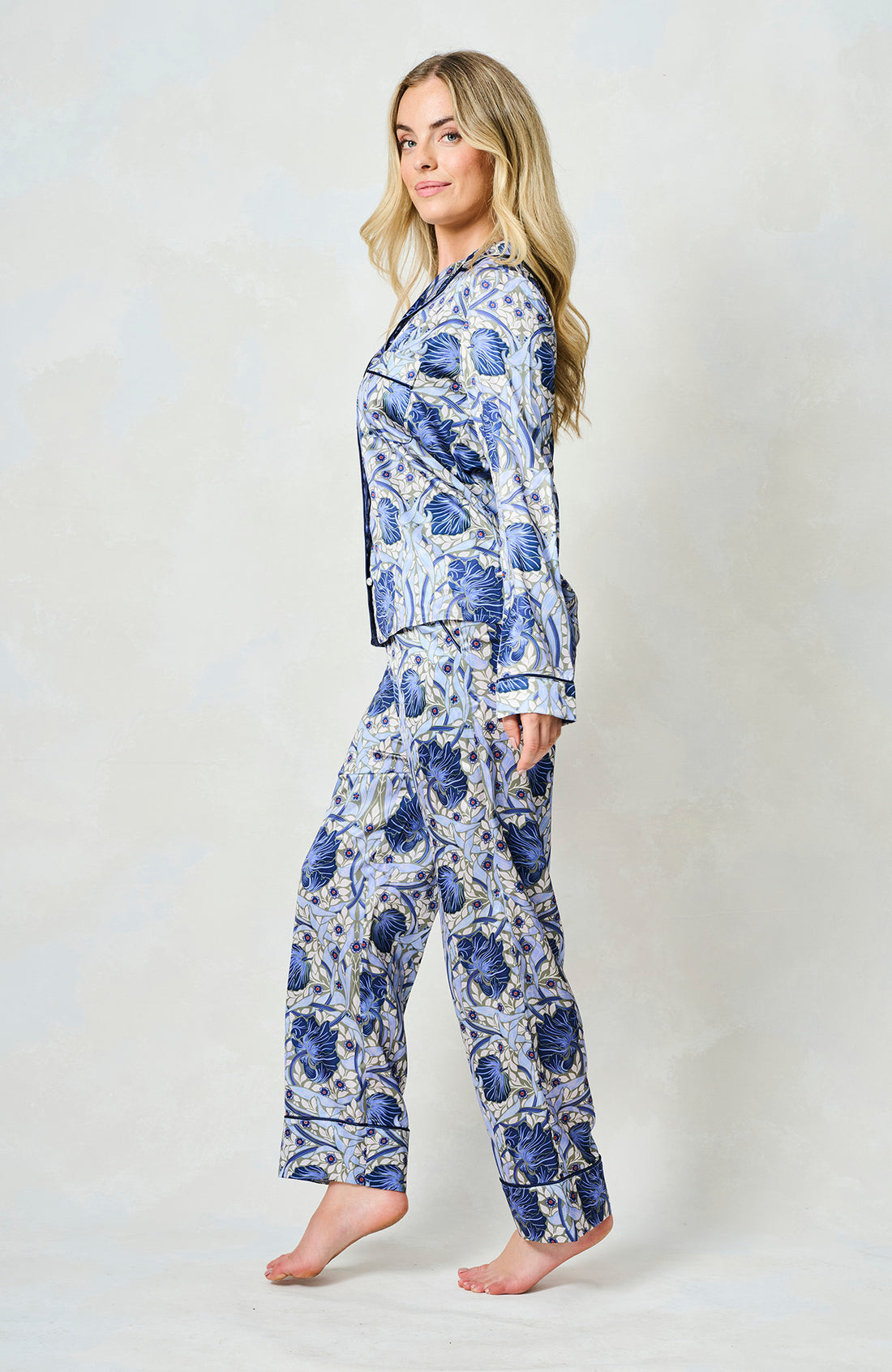 Izzy Satin Pyjamas, William Morris print image 3