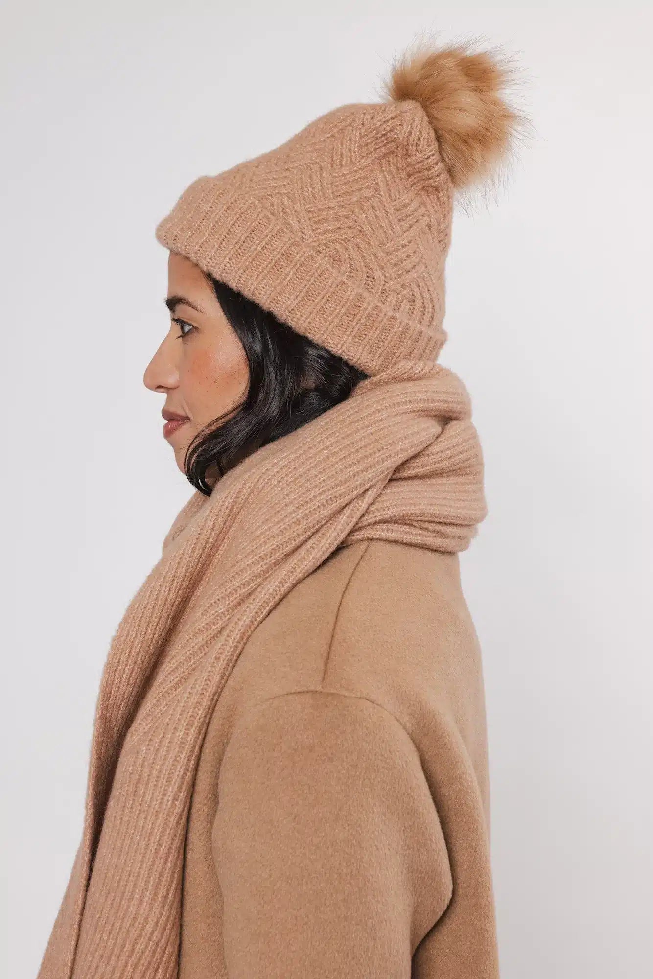 Marti Beanie, Twig image 1