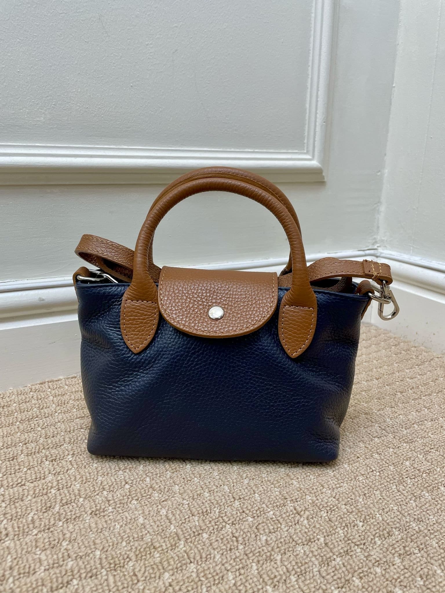 Peggy Longchamps-style Bag, Biscuit/Navy image 2