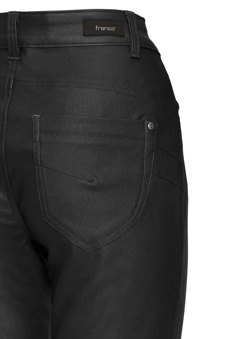 Mya Trouser, Meteorite