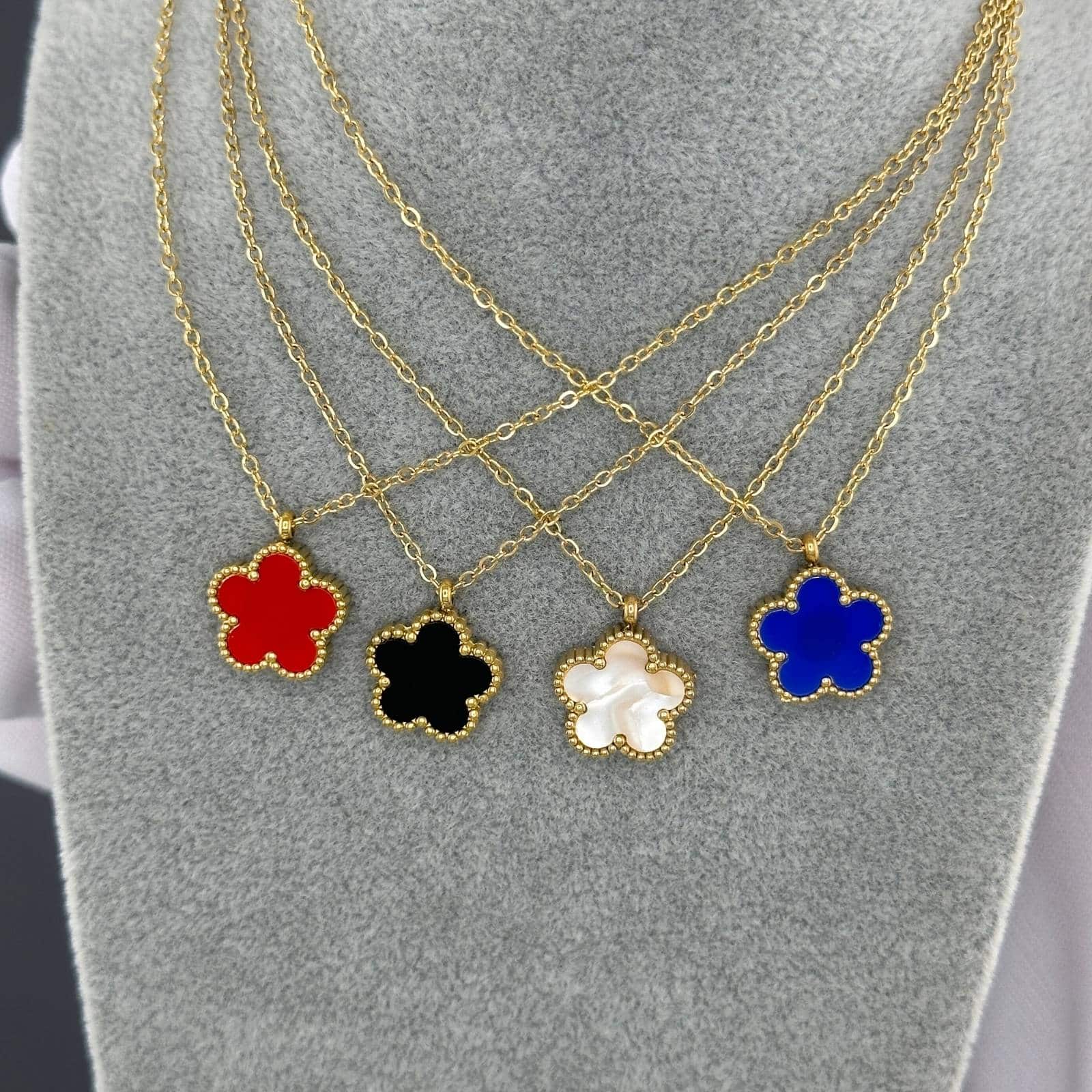 Gold-Plated Clover Necklace, Black image 2