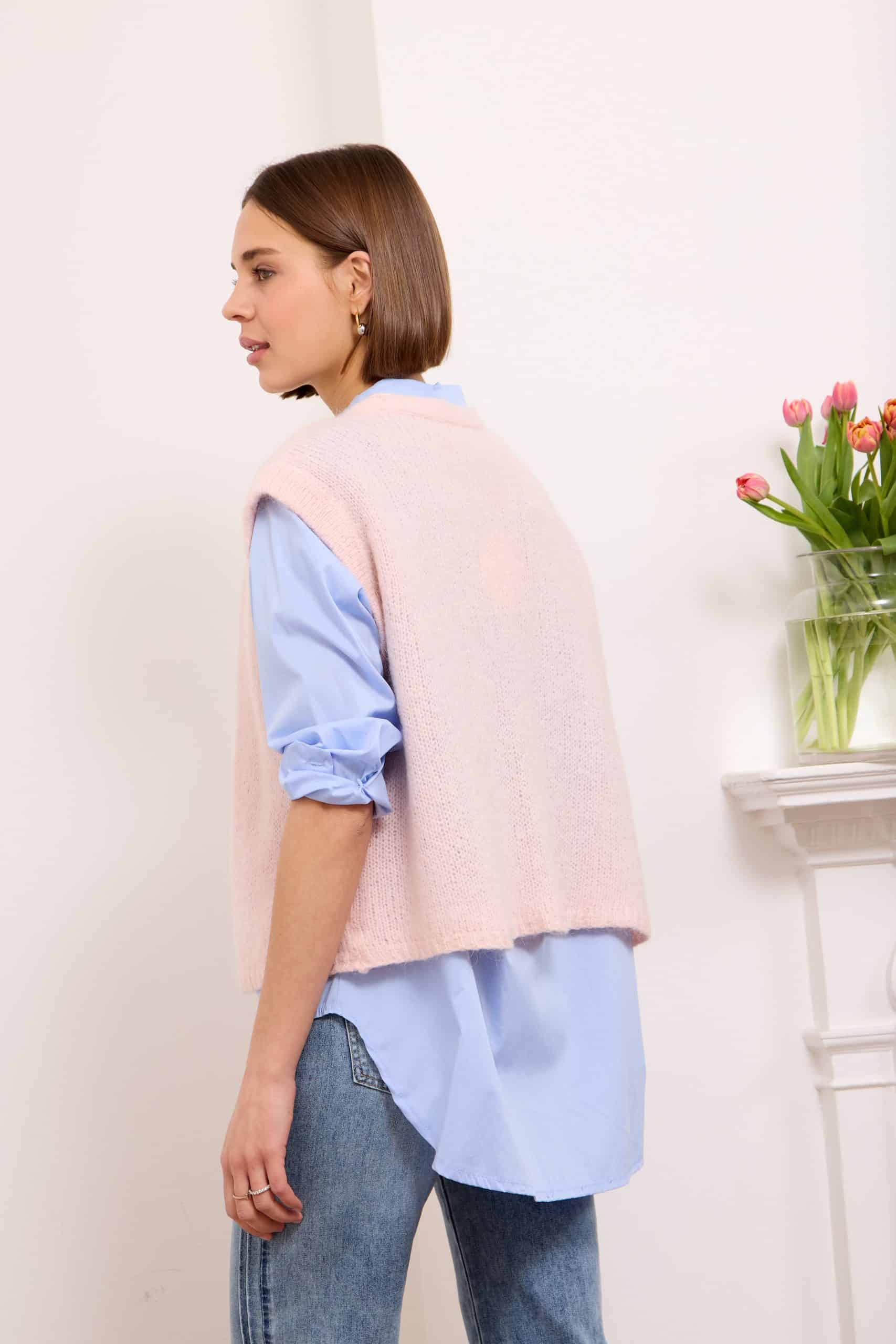 Lora Knitted Vest, Pale Pink image 1