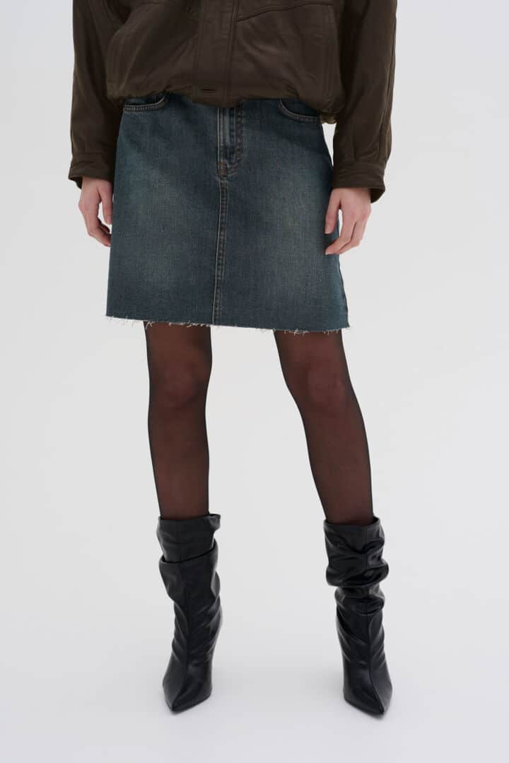 Dango Skirt, Dark Blue - dirty wash image 0