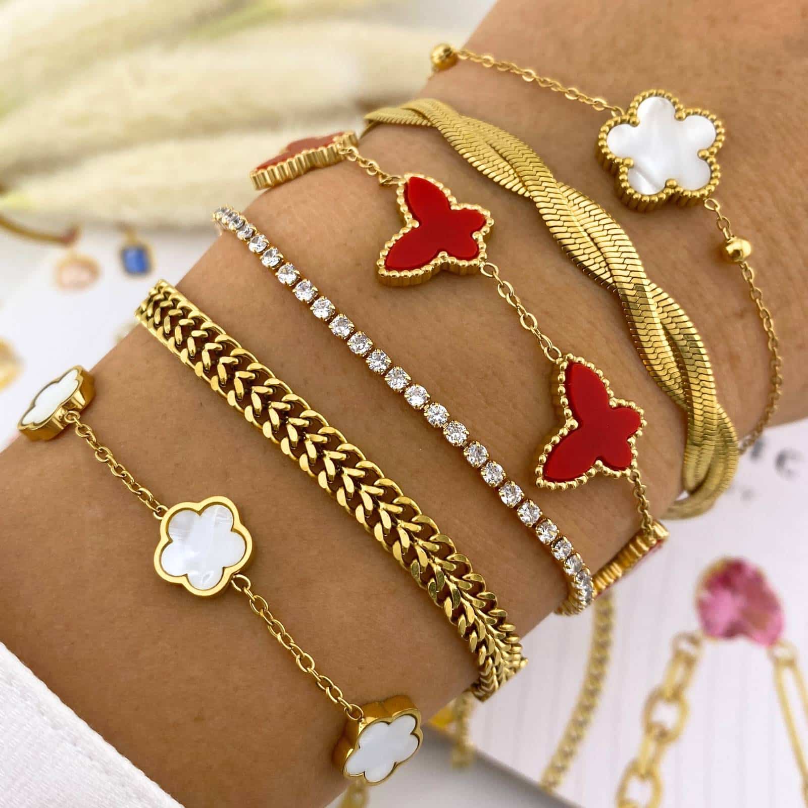 Gold-Plated Flower Bracelet, White image 1