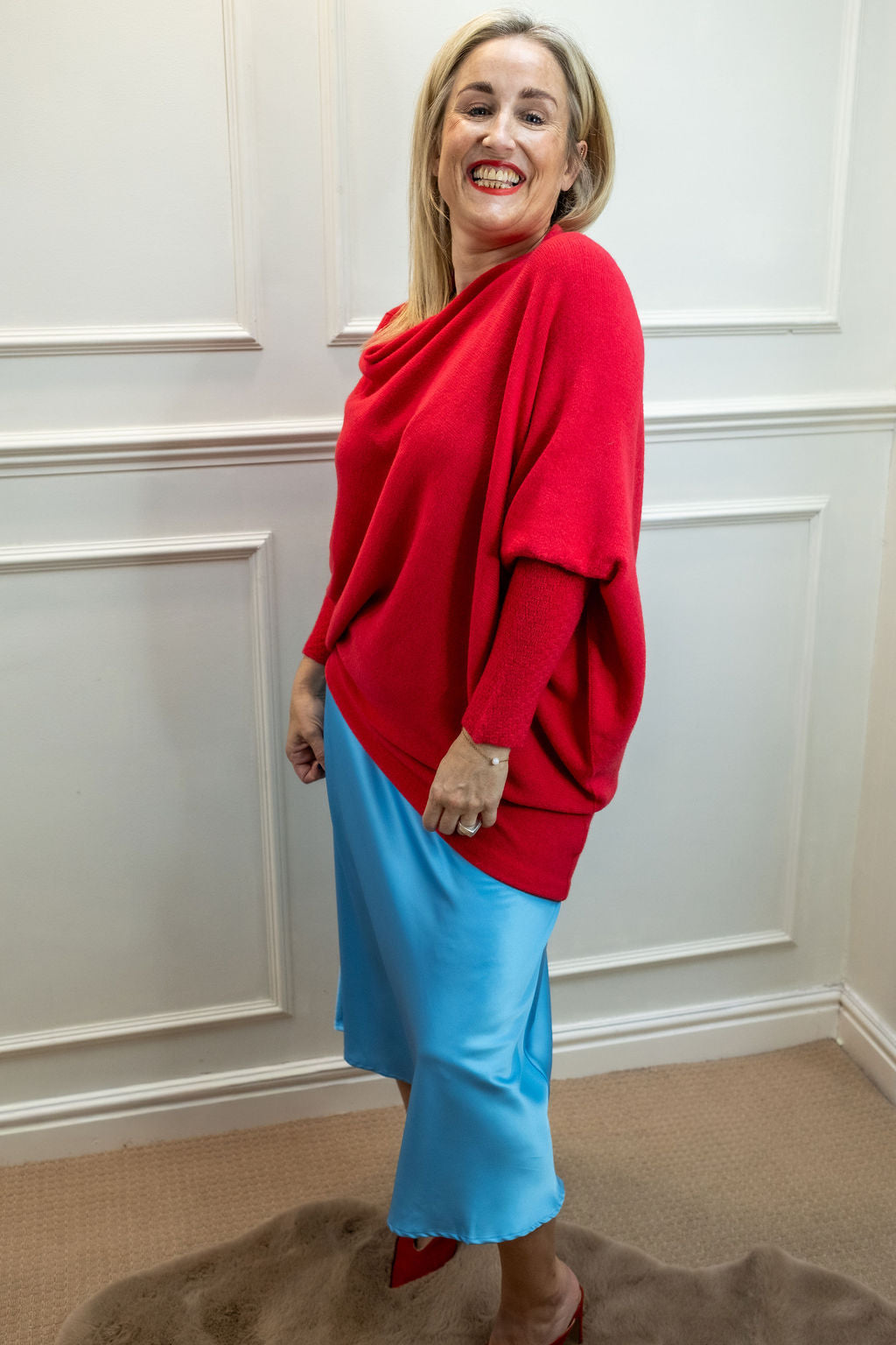 Asymmetric Knit, Red