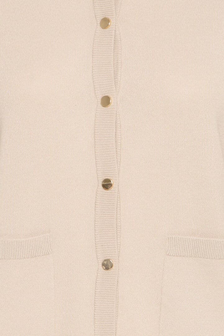 Sara Cardigan, Rainy Day image 10