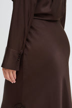 Shiny Skirt, Molé Brown - model front full length