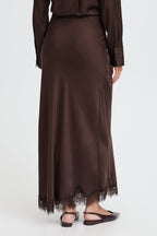 Shiny Skirt, Molé Brown - model back full length