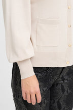 Sara Cardigan, Rainy Day image 5