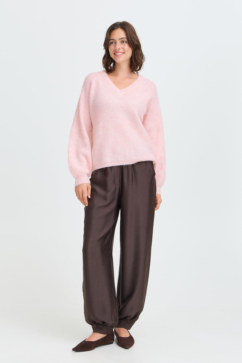 Anne Pullover, Peachskin Pink - lookbook front