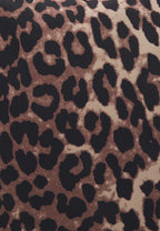 Amanda Bumbag, Black Leo image 4