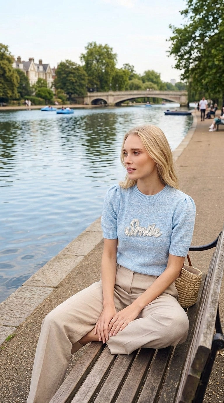 Lucien Pullover, Smile