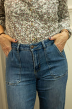 Rowan Jean - Wide Leg, Mid-Wash