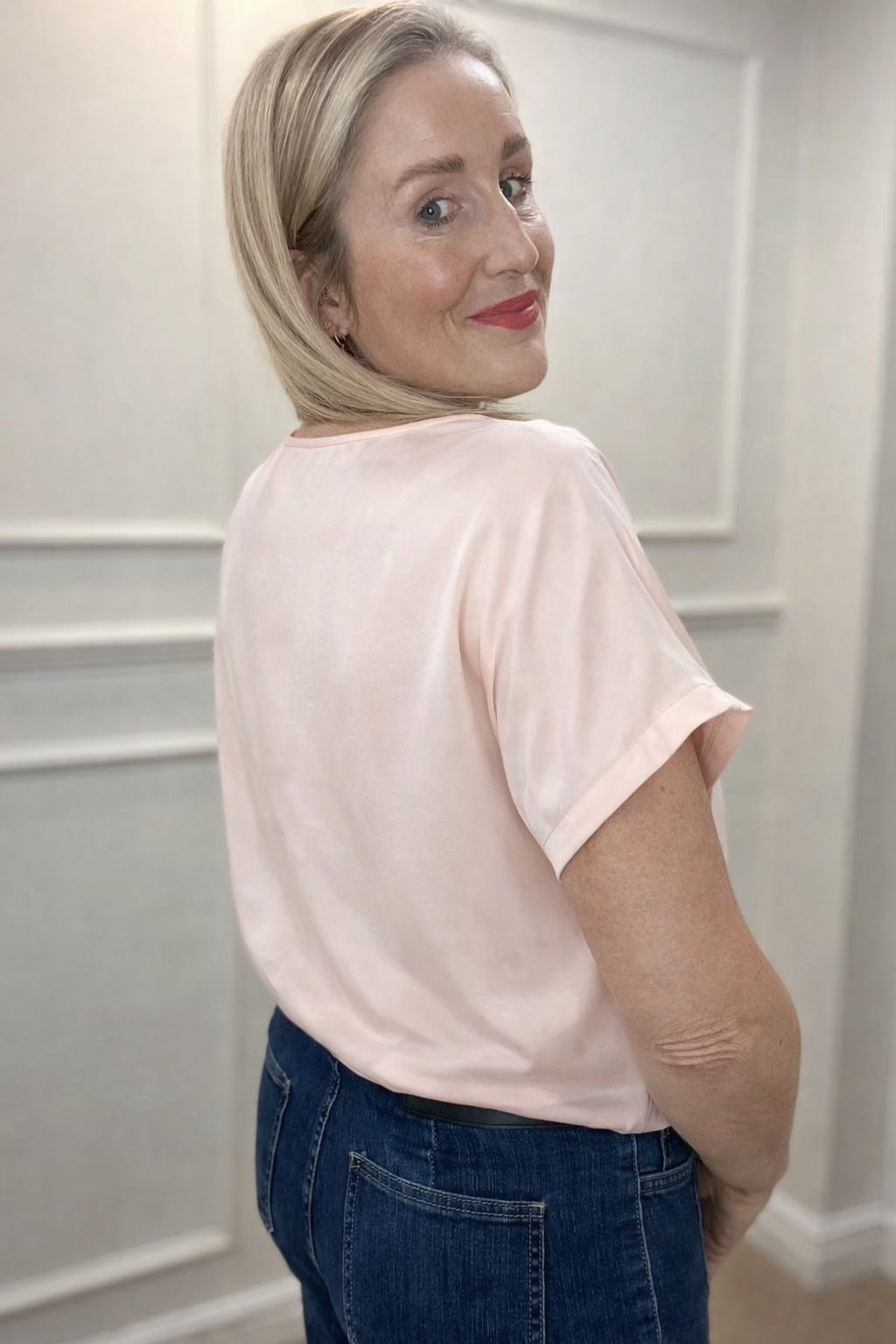 Sinan Short-Sleeve Blouse, Mangano Calcite