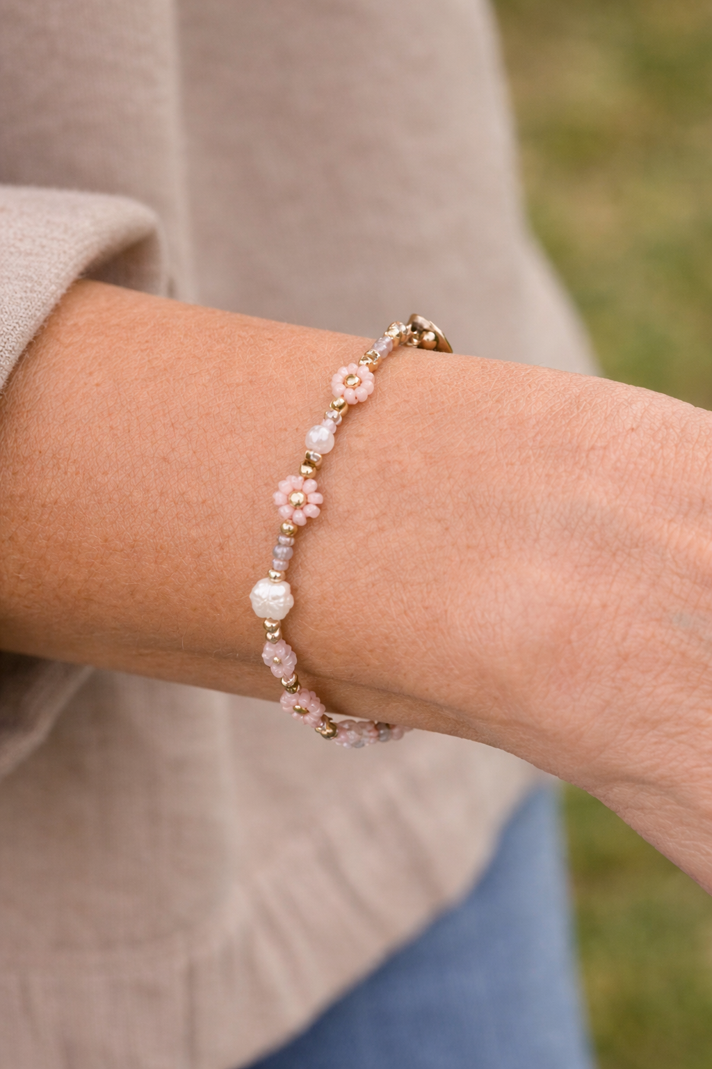 Lulu Flower Bracelet, Tea Rose