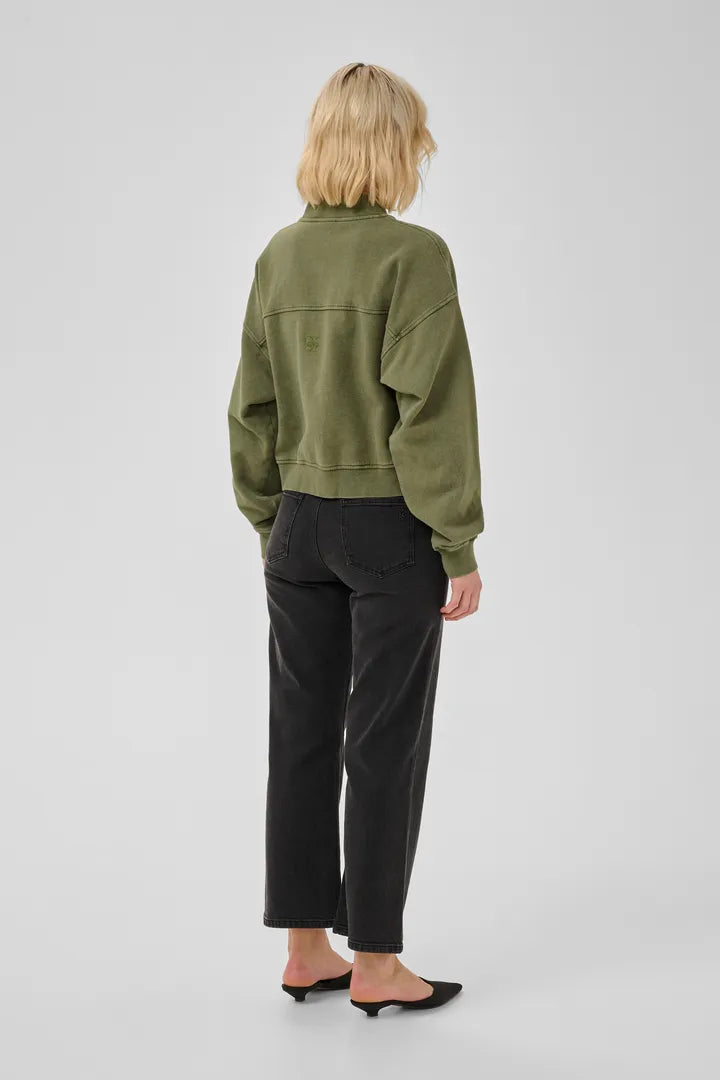 Meta Short Sweat Jacket, Olive Night Wash