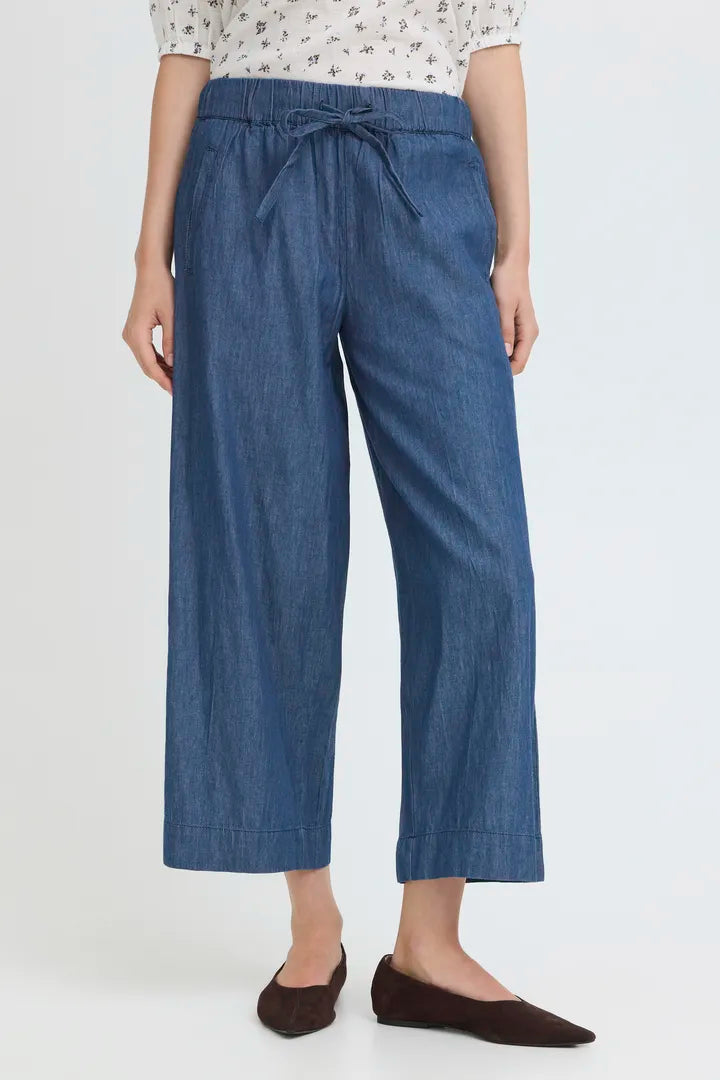 Larissa Trouser, Medium Blue Denim