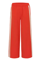 Pascale Trouser, Valiant Poppy