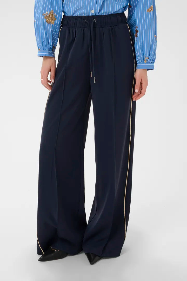 Sue Trouser, Night Sky