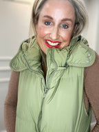 Gena Hooded Puffer Gilet, Khaki