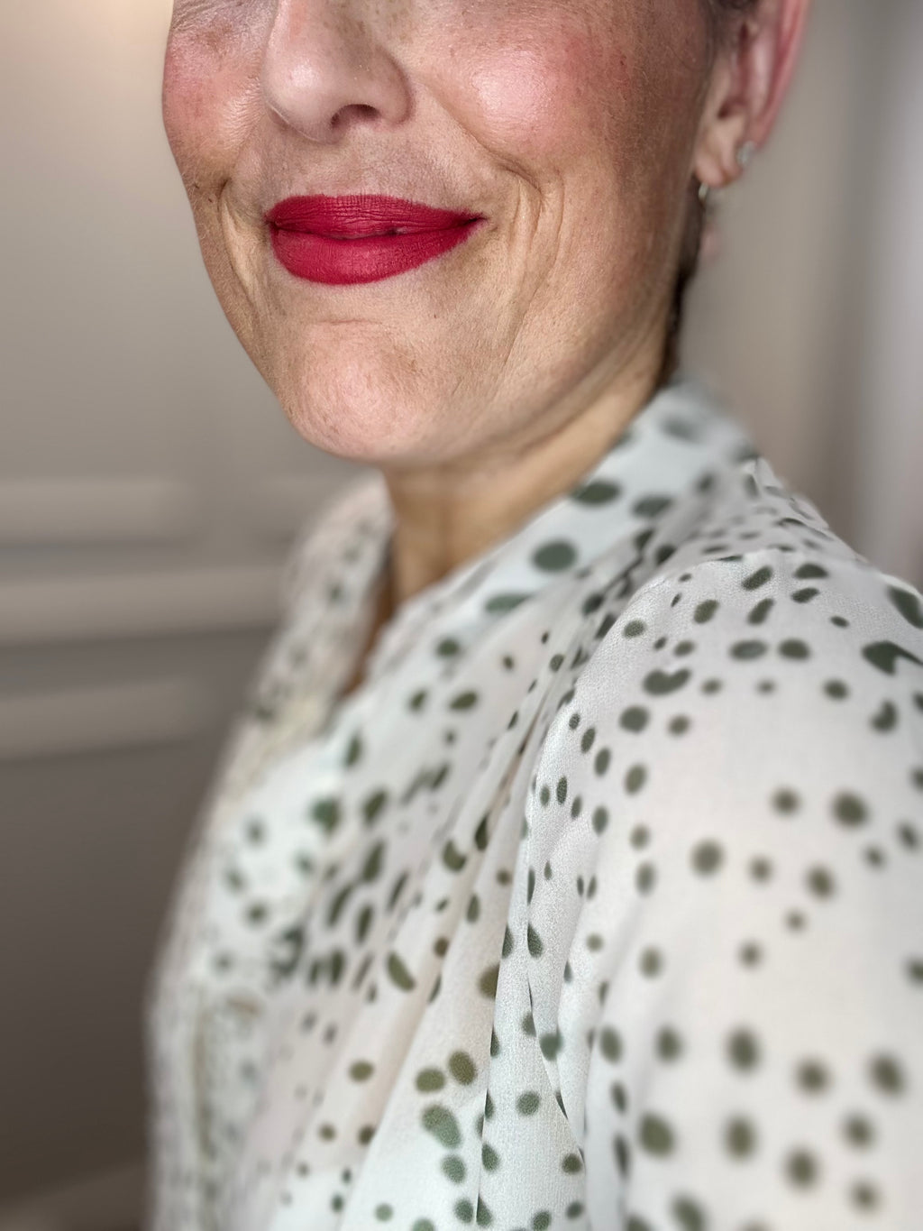 Maggie Blouse, Khaki Green Spot