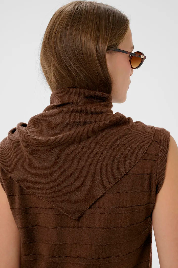 Spina Scarf Waistcoat, Cappucino