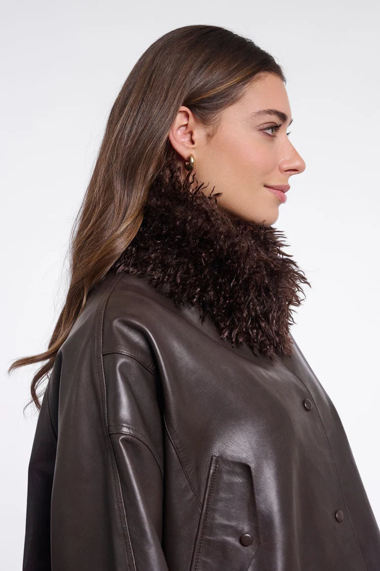 Banu Scarf with Magnet Closure, Coffee Roast