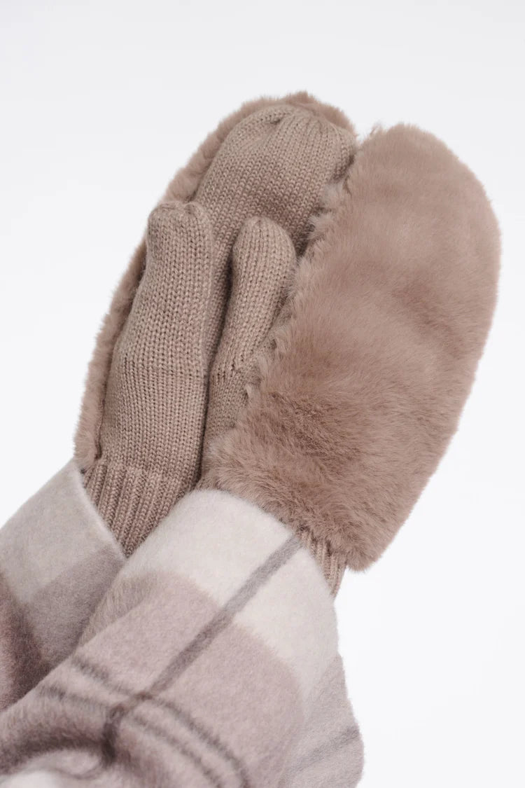 Oxo Fleecy Mittens, Mocha Latte