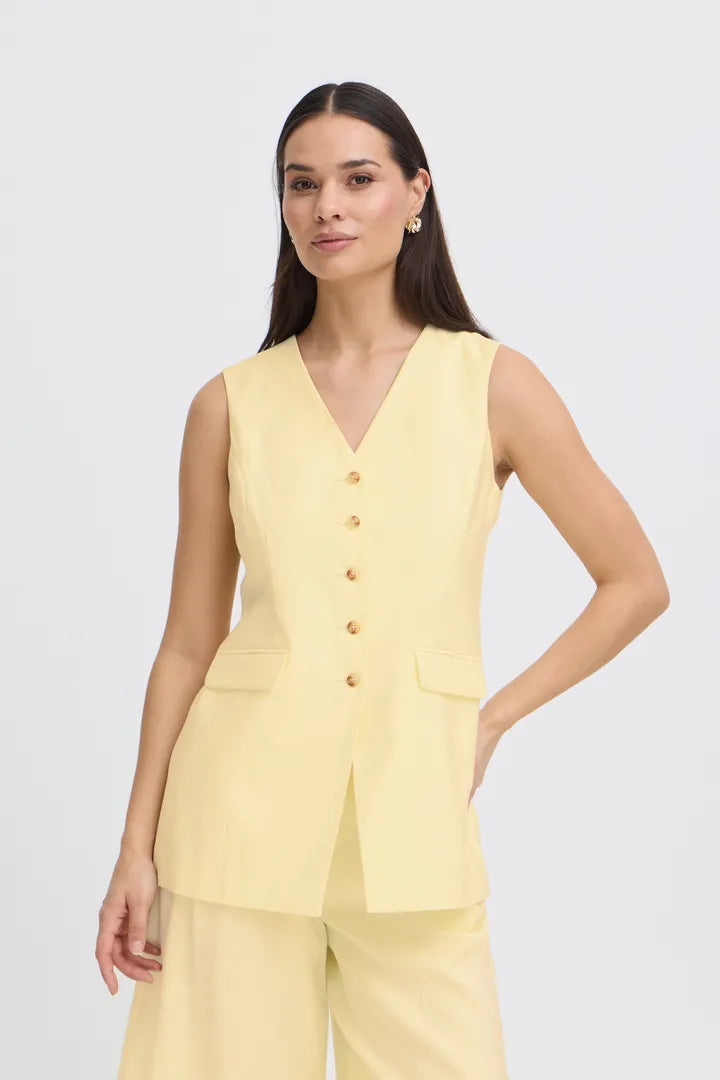 Essie Waistcoat, Flan