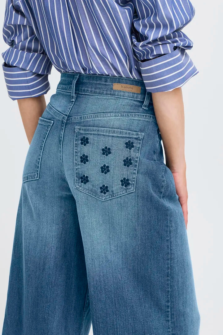 Komma Embroidered Jeans, Medium Blue Denim