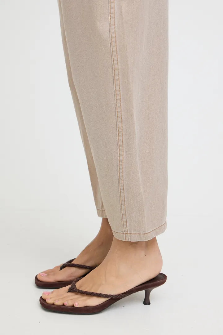 Lupina Jeans, Nomad