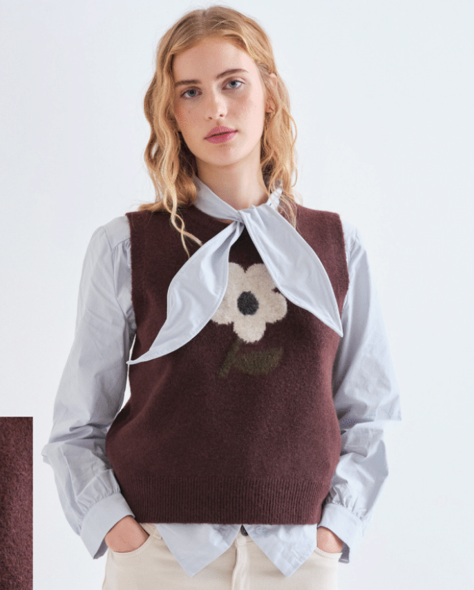 Rocio Big Flower Knitted Vest, Chocolate