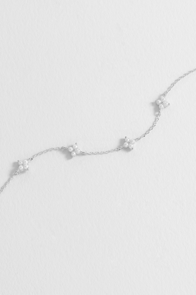 Pearl Multi-Flower Bracelet