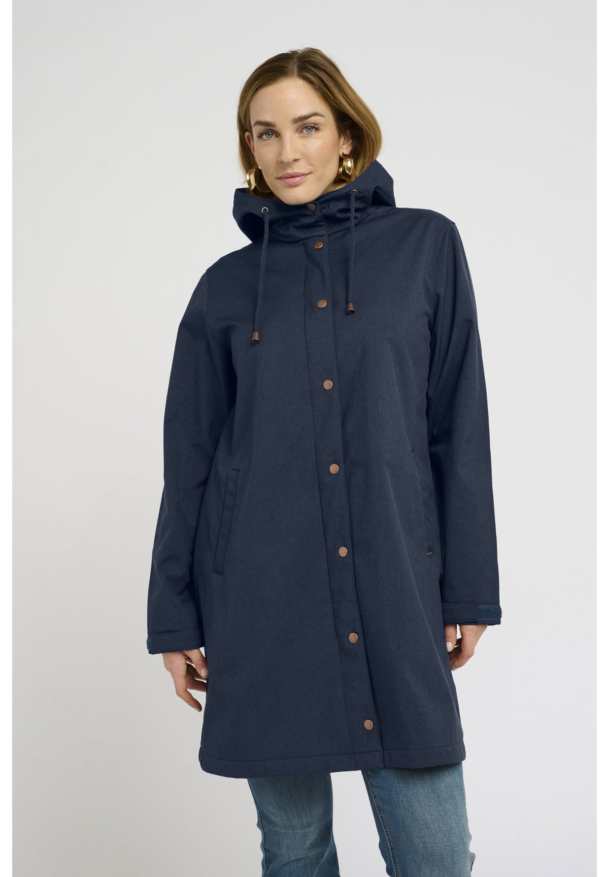Alia Raincoat, Total Eclipse Melange