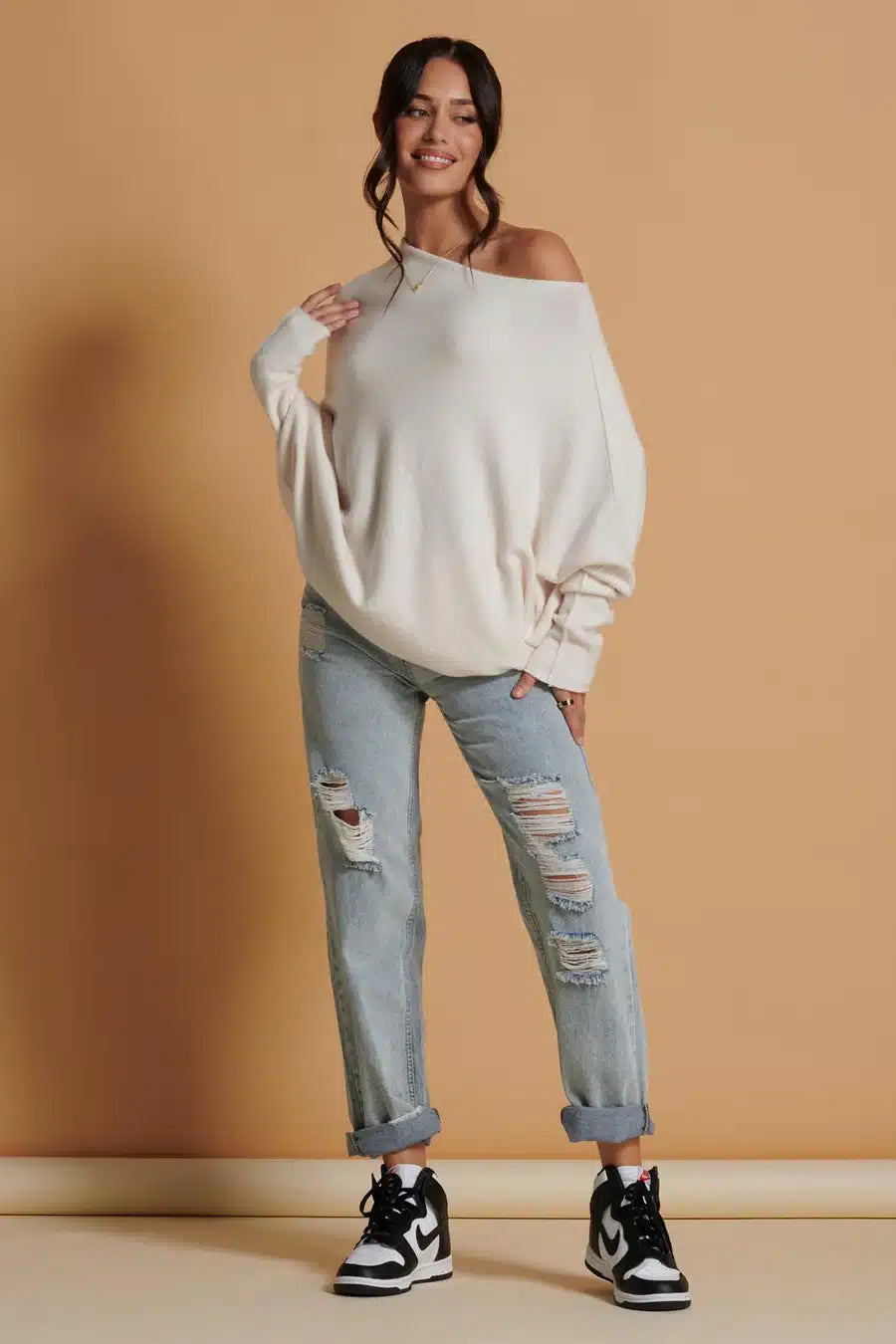 Asymmetric Knit, Seasonal White image 5