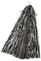 Reversible Leopard and Zebra Print Wool Scarf image 0