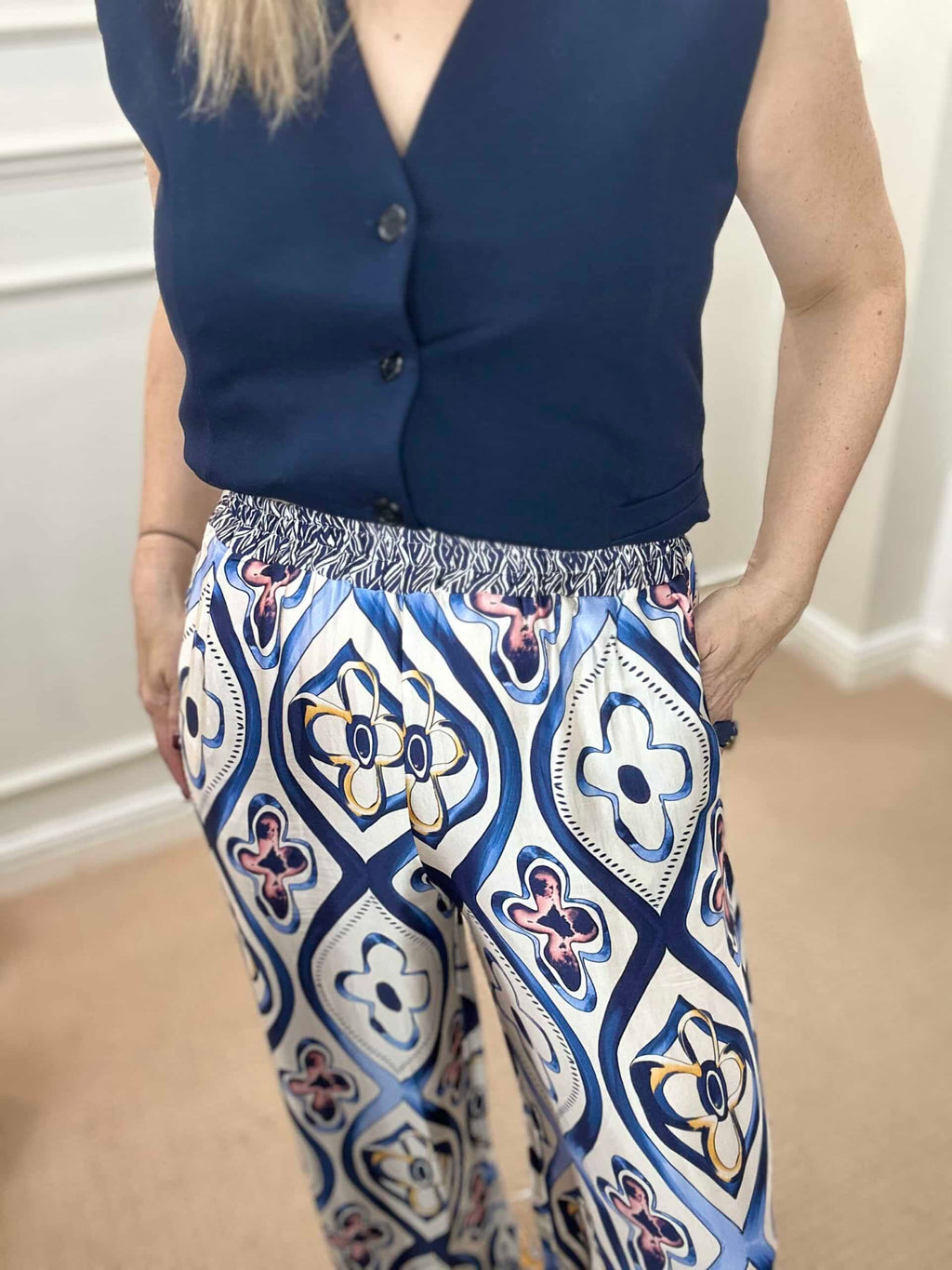 Dainsy Trouser, Floral Blue print image 3