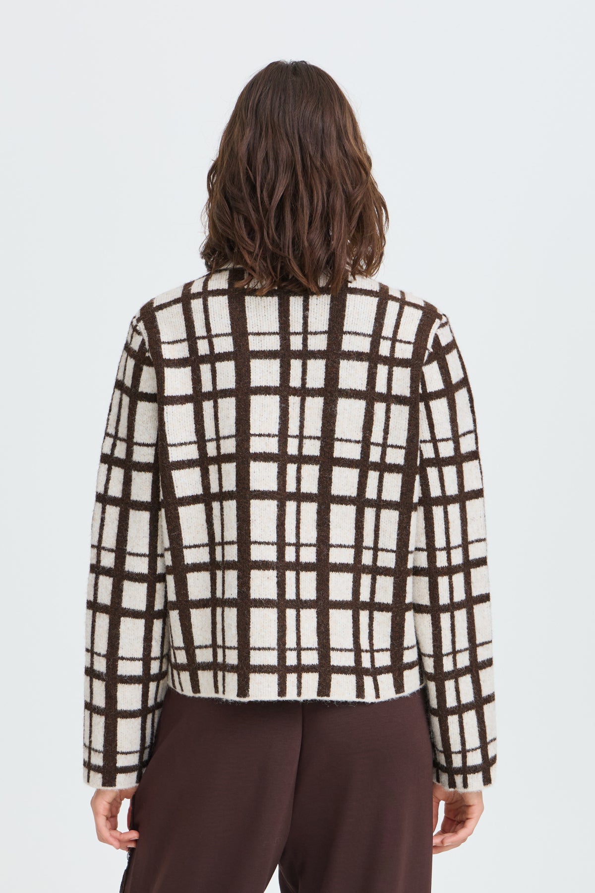 Cindy Cardigan, Mole Check - back
