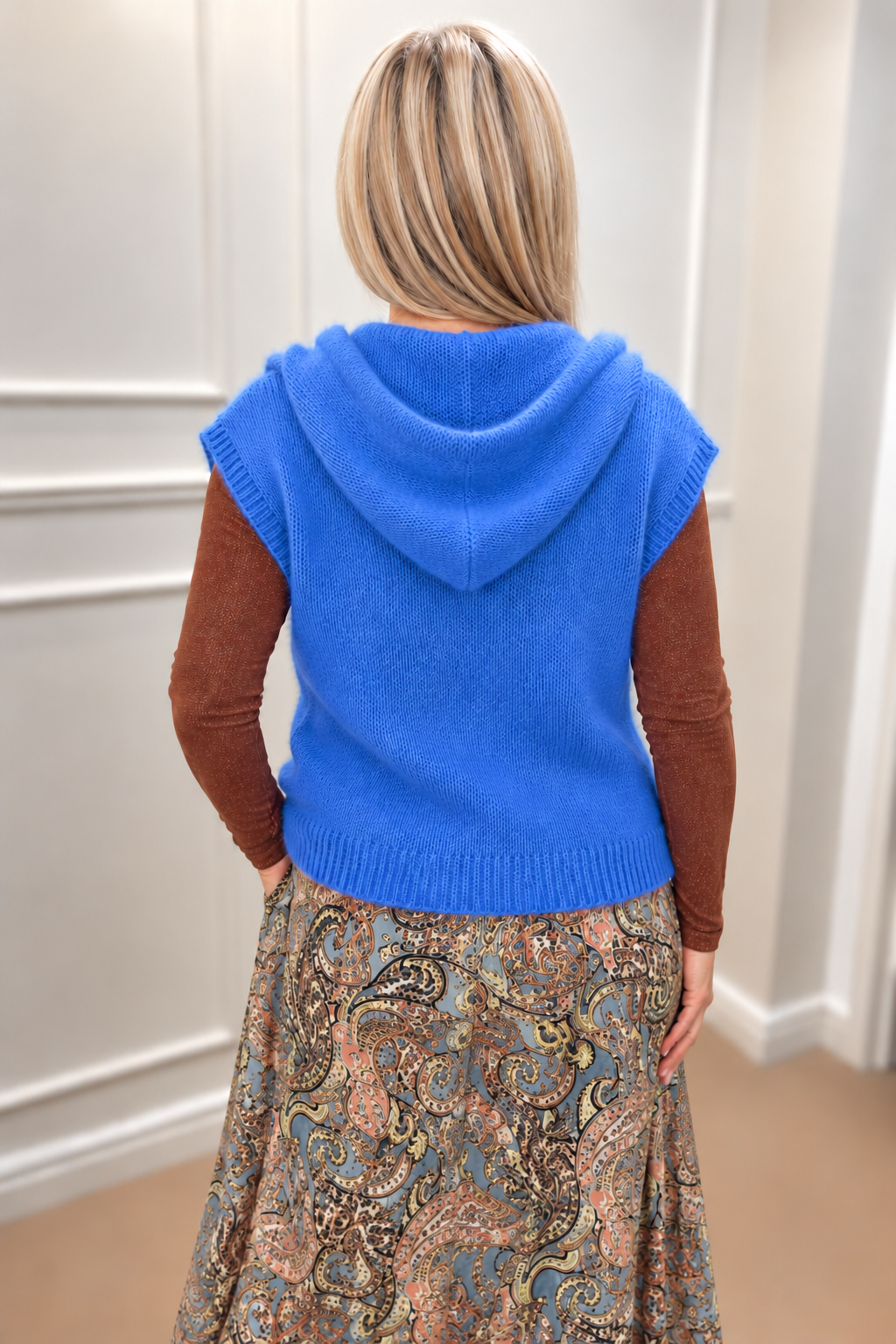Luxe Hooded Gilet, Boosted Blue